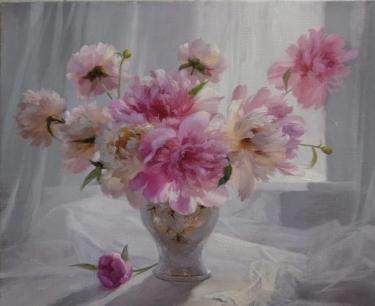 Пионы на окне Николаев Ю.В.