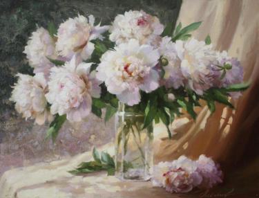 Пионы на утреннем солнце Николаев Ю.В.