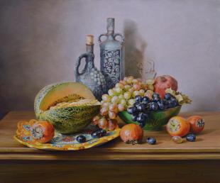 Натюрморт с дыней  и цветной тарелкой 205