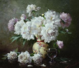 Пионы в китайской вазе Николаев Ю.В.